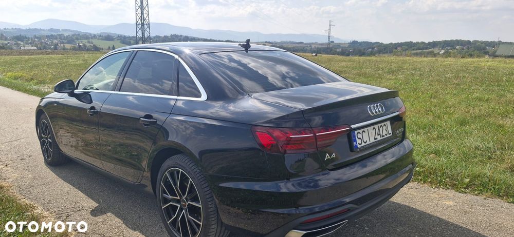 Audi A4 Limousine - 4