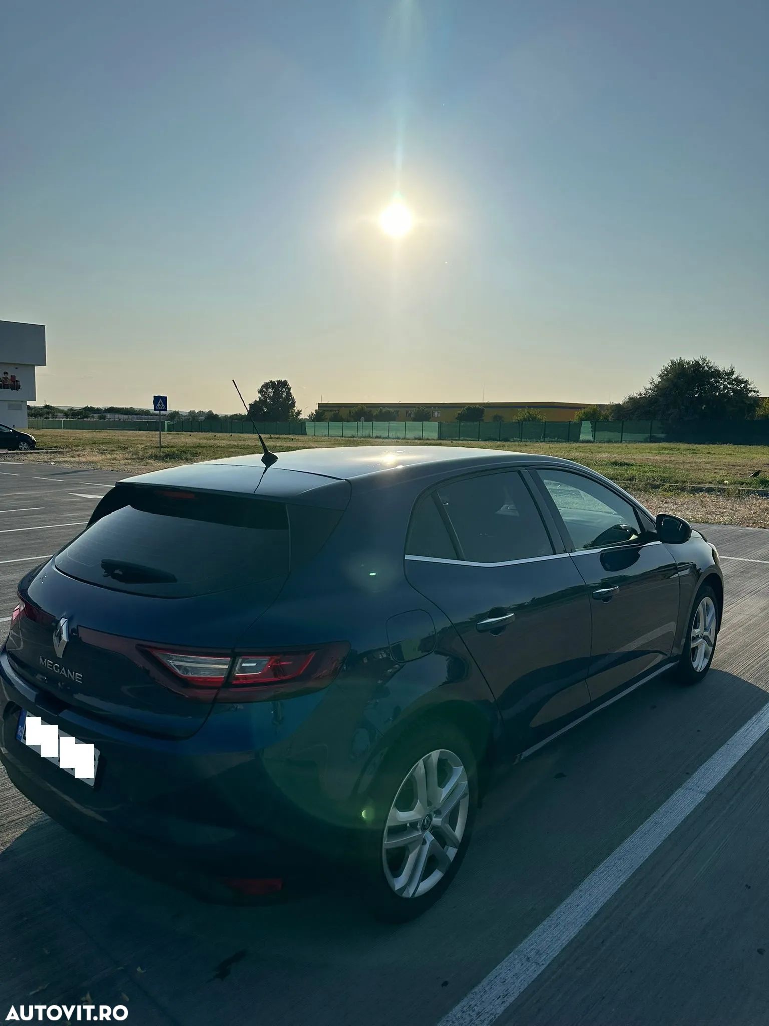 Renault Megane ENERGY dCi 110 EDC INTENS - 1