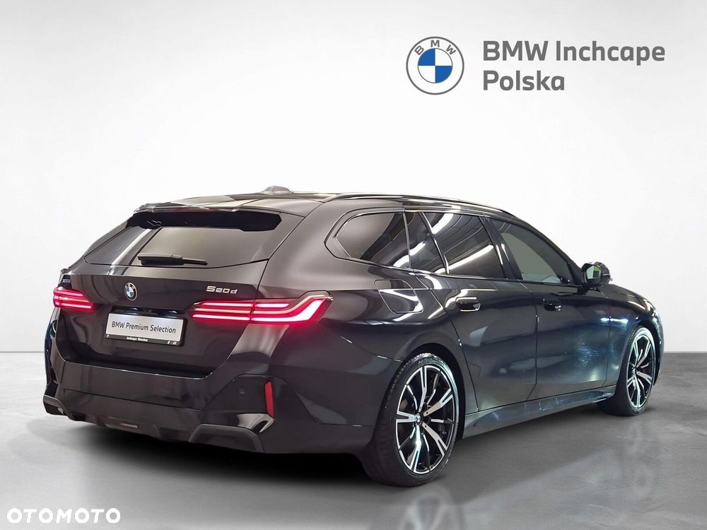 BMW Seria 5 520d xDrive mHEV M Sport - 6