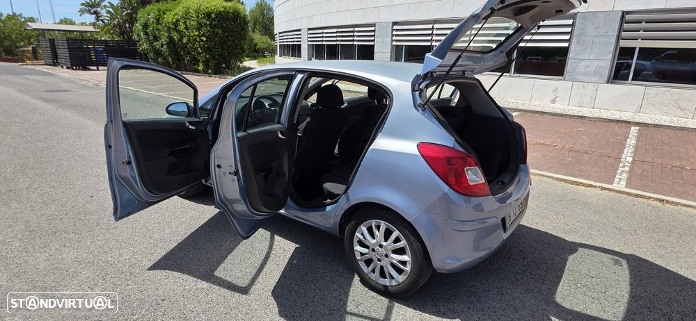 Opel Corsa 1.3 CDTI Enjoy EcoFLEX - 20