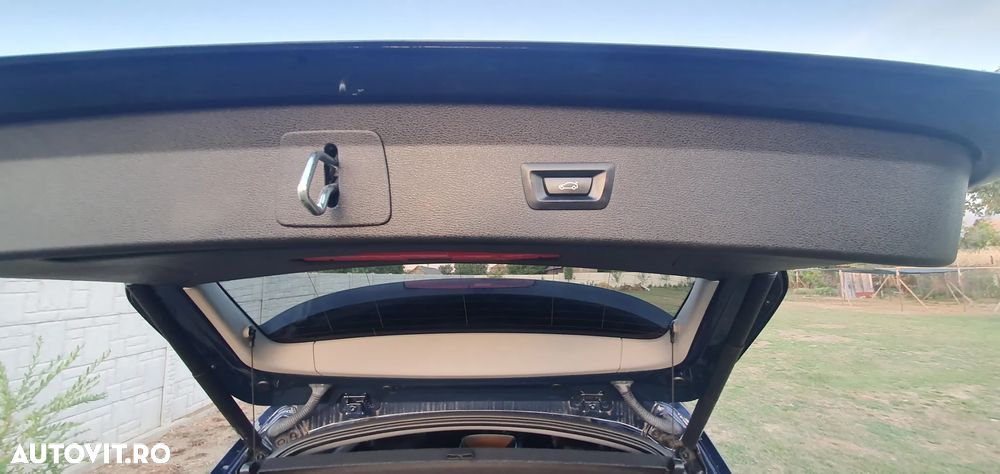 BMW X1 sDrive16d - 13