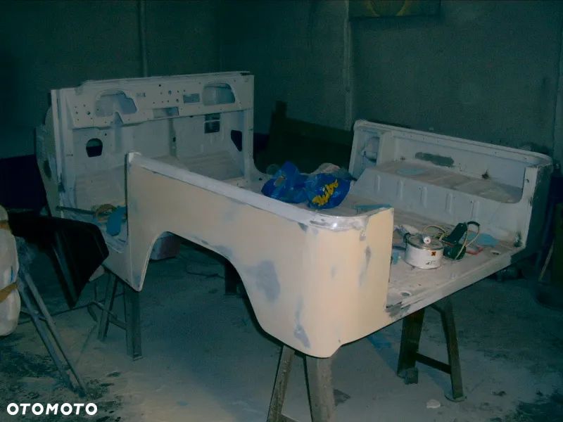 Toyota Land Cruiser - 16