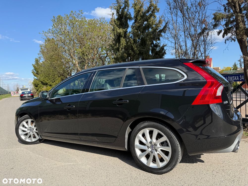 Volvo V60 D4 Geartronic RDesign - 7