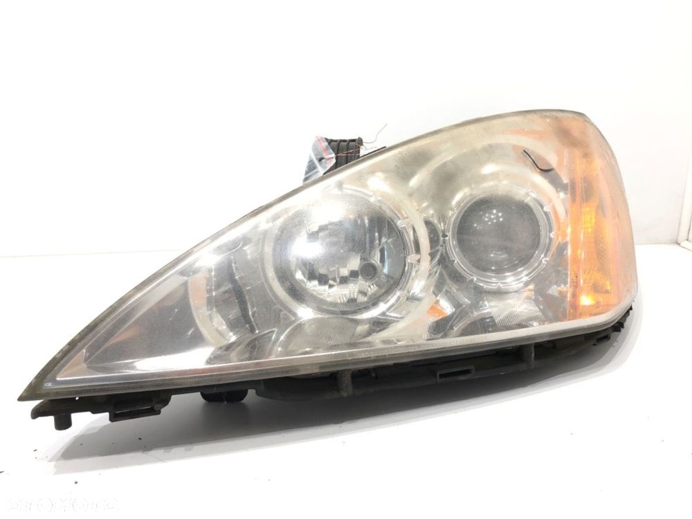 REFLEKTOR LEWY PRZÓD  SSANGYONG KYRON 2005 - 2022 2.0 Xdi 4x4 104 kW [141 KM] olej napędowy 2005 - - 1