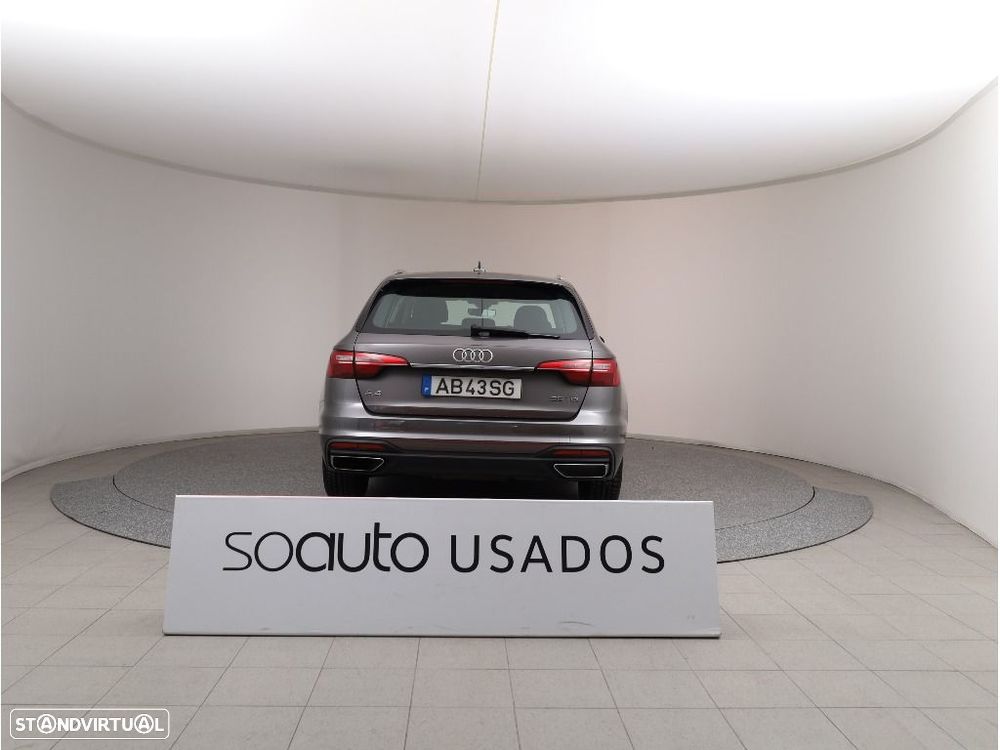 Audi A4 Avant 35 TDI Advanced S tronic - 4