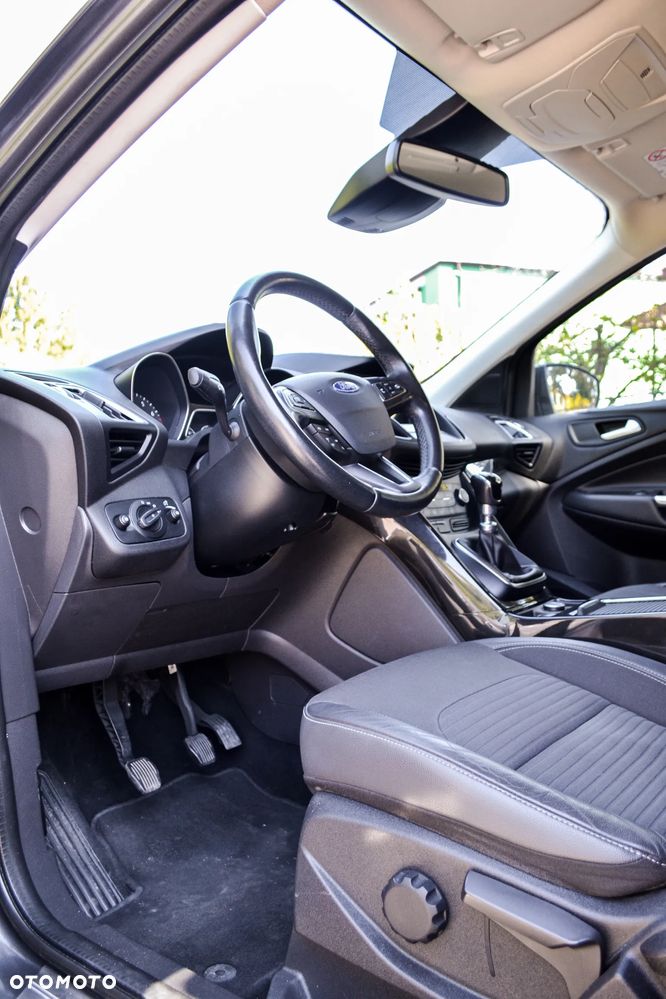 Ford Kuga 1.5 EcoBoost FWD Edition ASS GPF - 18