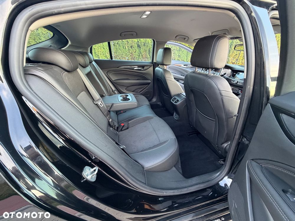 Opel Insignia 2.0 BiTurbo D 4x4 Automatik GSI - 24