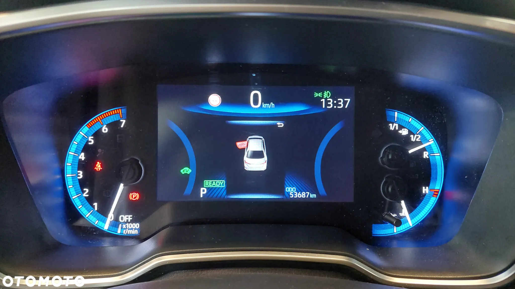 Toyota Corolla 1.8 Hybrid Comfort - 11