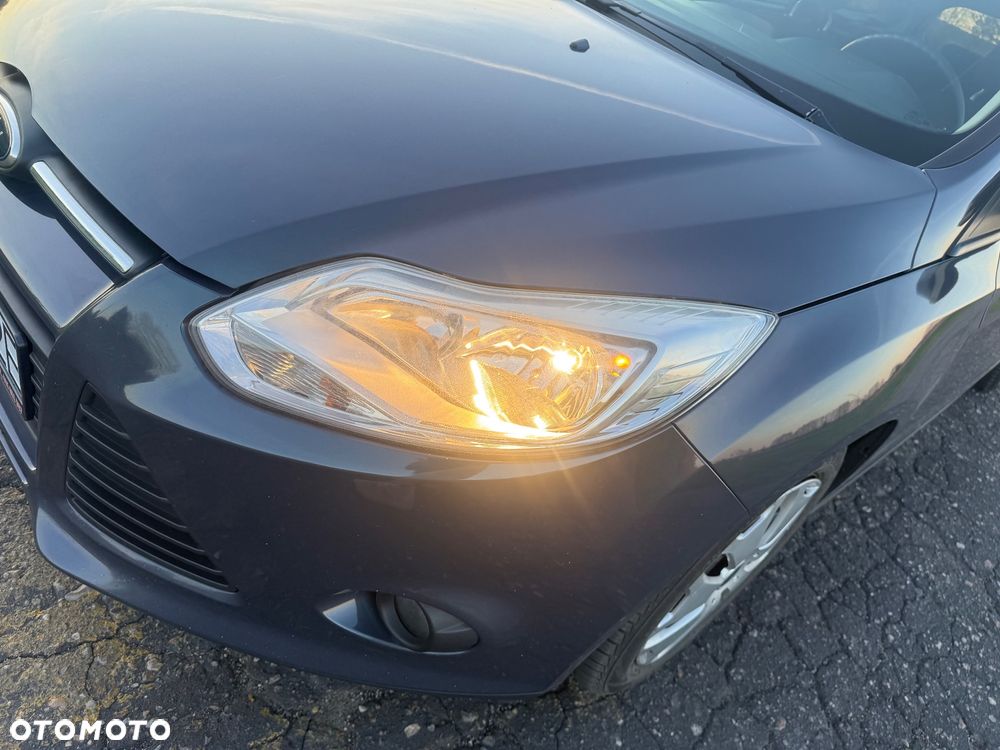 Ford Focus 1.6 Edition - 28