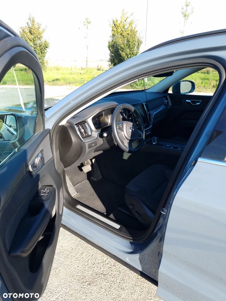 Volvo XC 60 B4 D AWD Core - 13