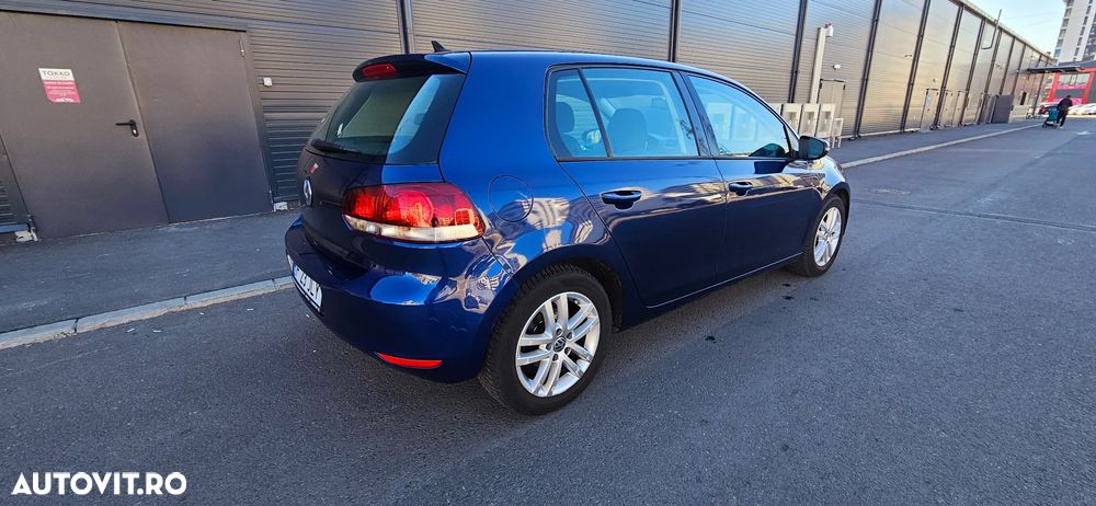Volkswagen Golf 2009 photo 3