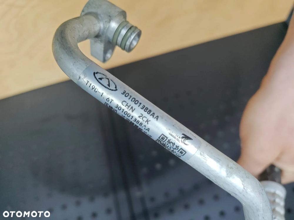 OMODA 5 V Chery rurka przewód wąż klimatyzacji 301001388AA - 2