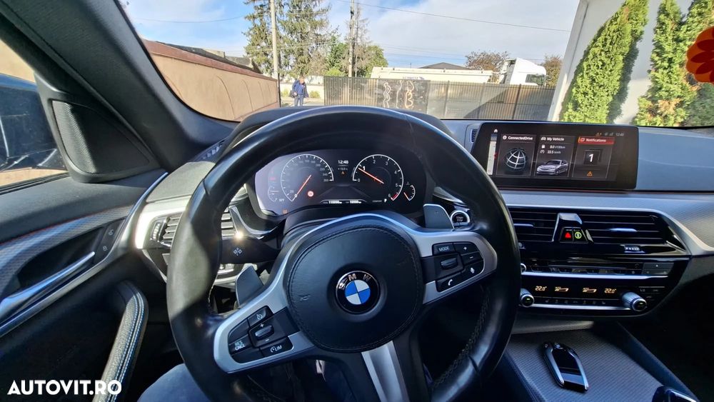 BMW Seria 5 520d xDrive AT - 4