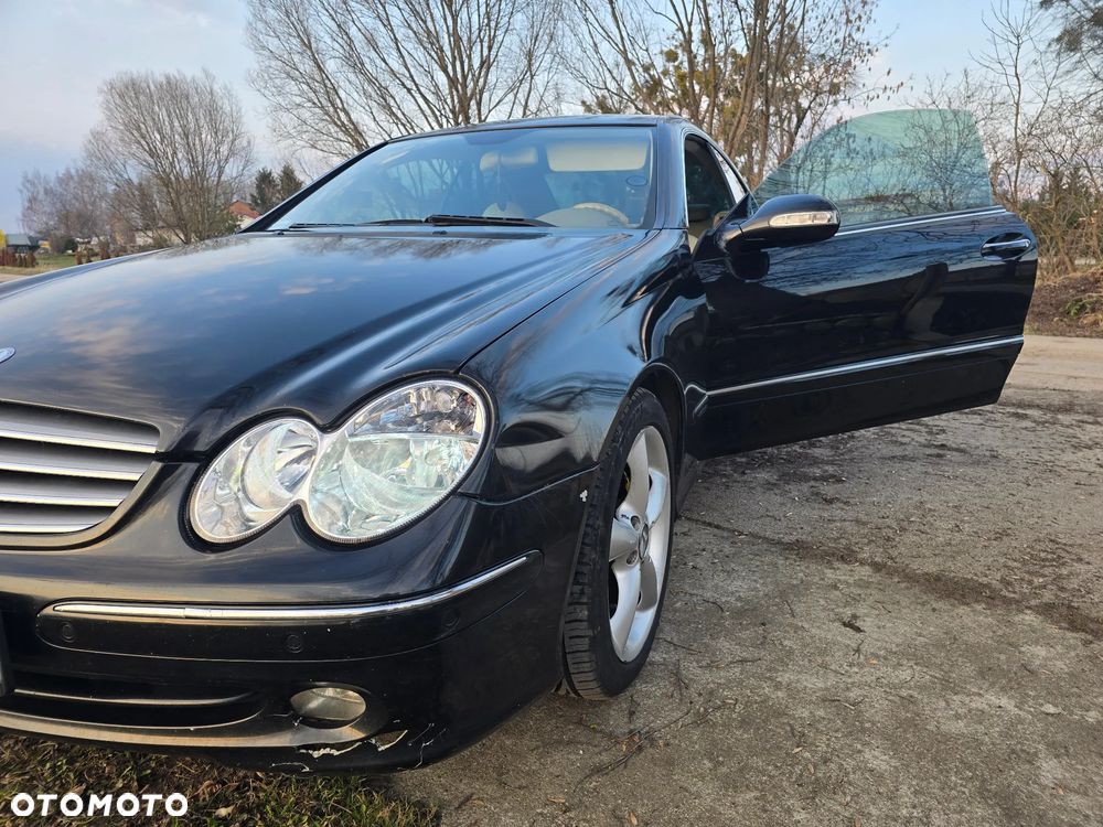 Mercedes-Benz CLK - 3