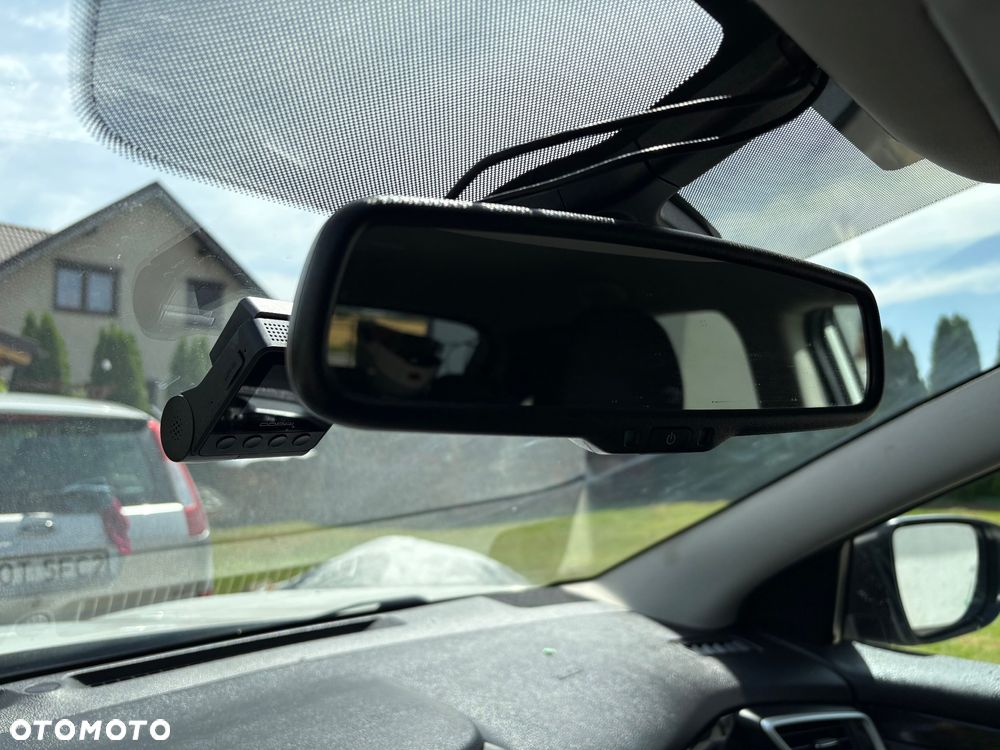 Nissan Qashqai 1.2 DIG-T N-Connecta EU6 - 28