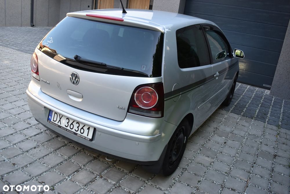 Volkswagen Polo 1.4 16V Sportline - 6