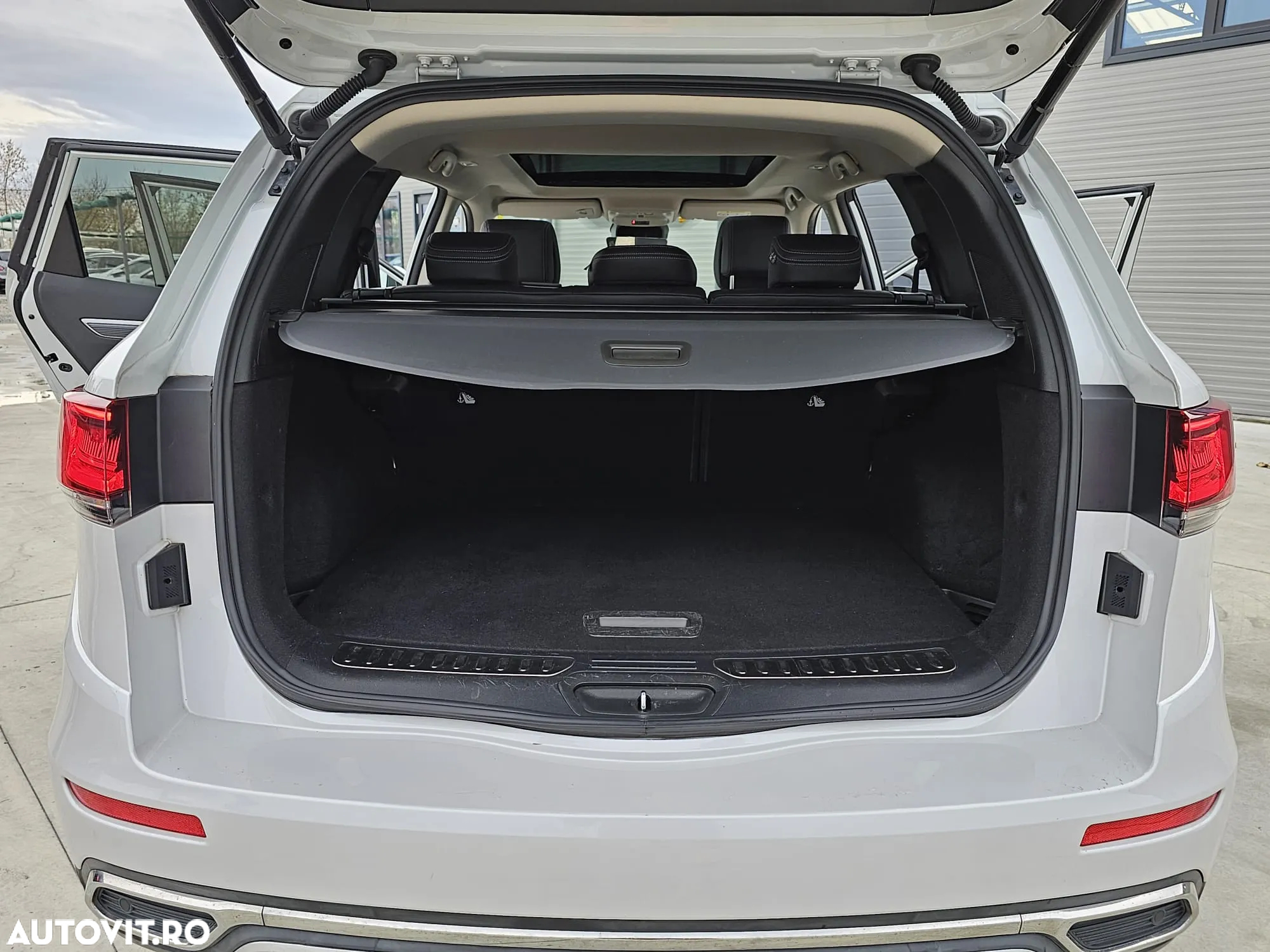 Renault Koleos BLUE dCi 185 X-tronic ZEN - 35