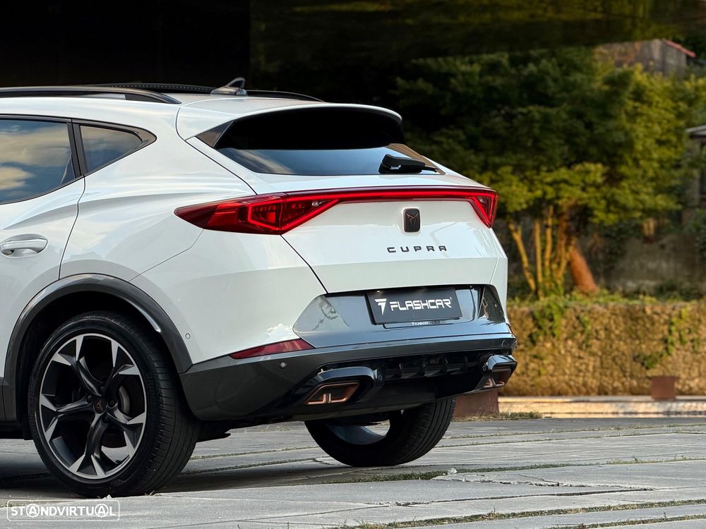 Cupra Formentor 1.4 e-Hybrid DSG VZ - 29