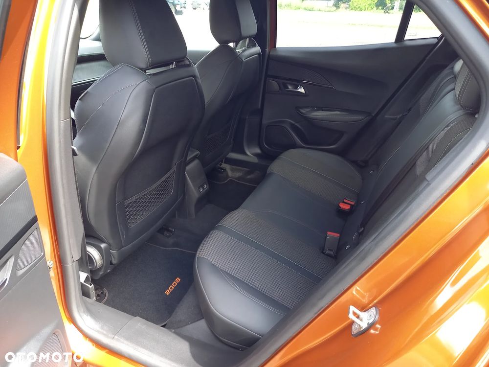 Peugeot 2008 1.2 PureTech GT Line S&S - 26
