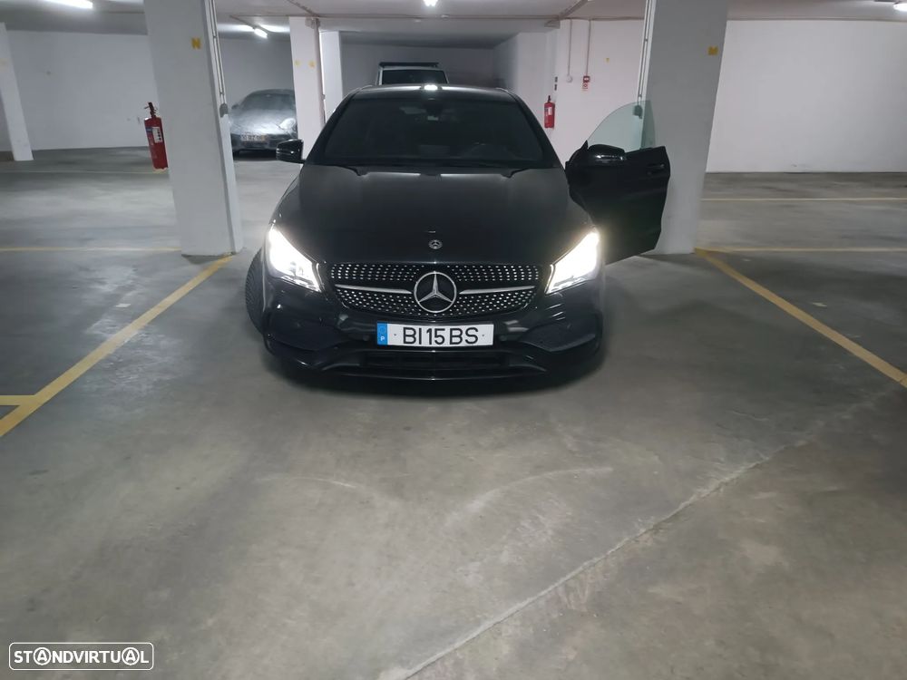 Mercedes-Benz CLA 180 d Shooting Brake AMG Line - 15