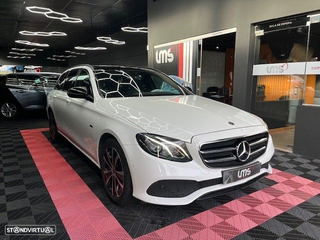 Mercedes-Benz E 300 de Exclusive Line - 1