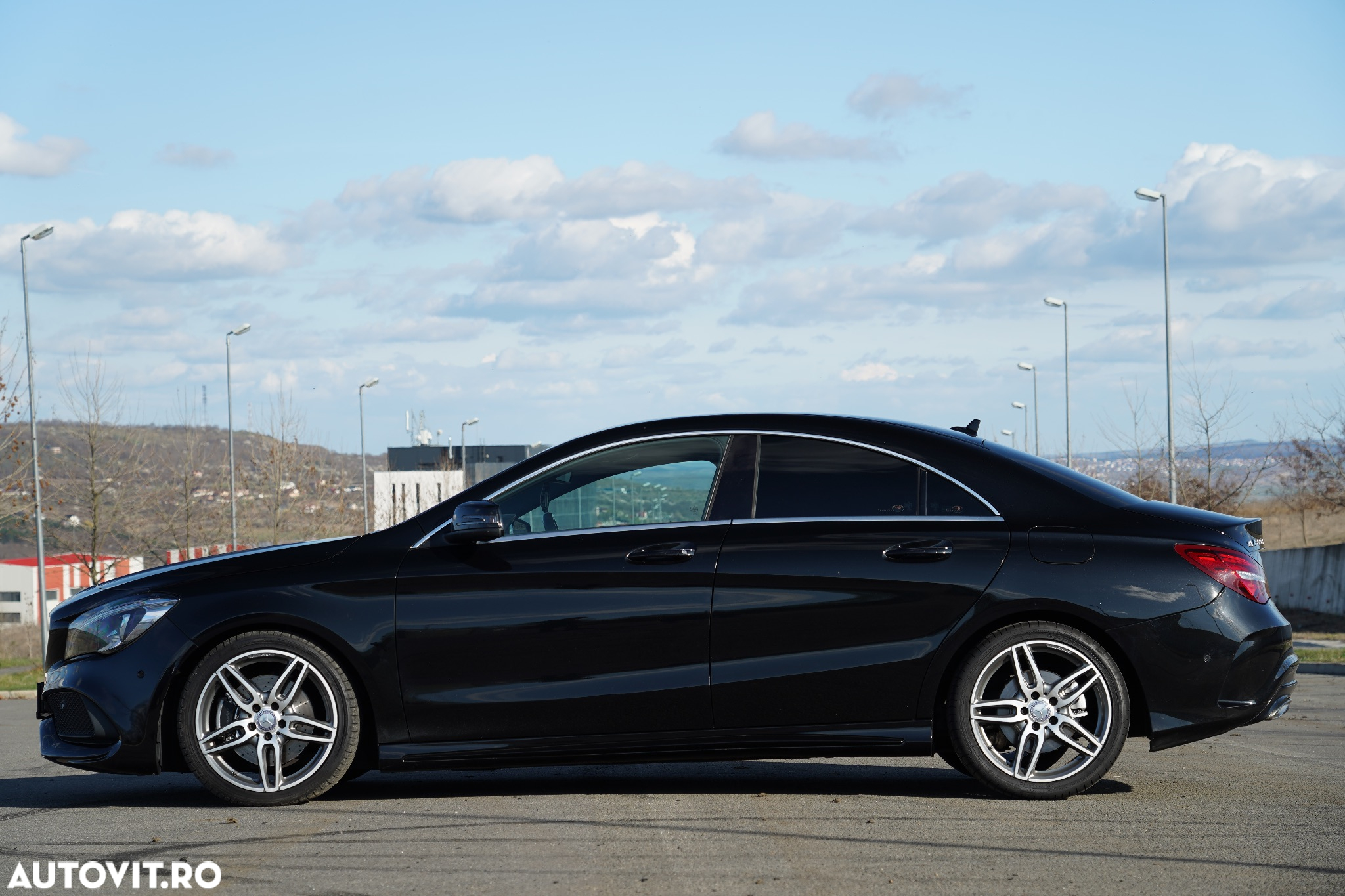 Mercedes-Benz CLA 220 d 7G-DCT AMG Line - 24