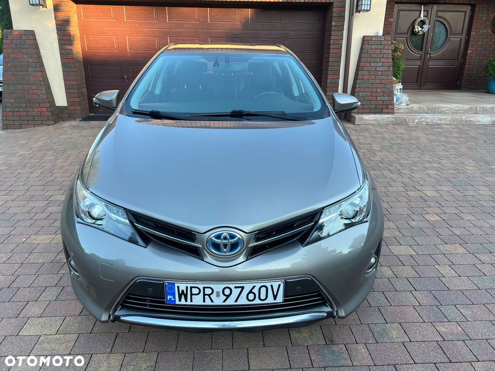 Toyota Auris - 1