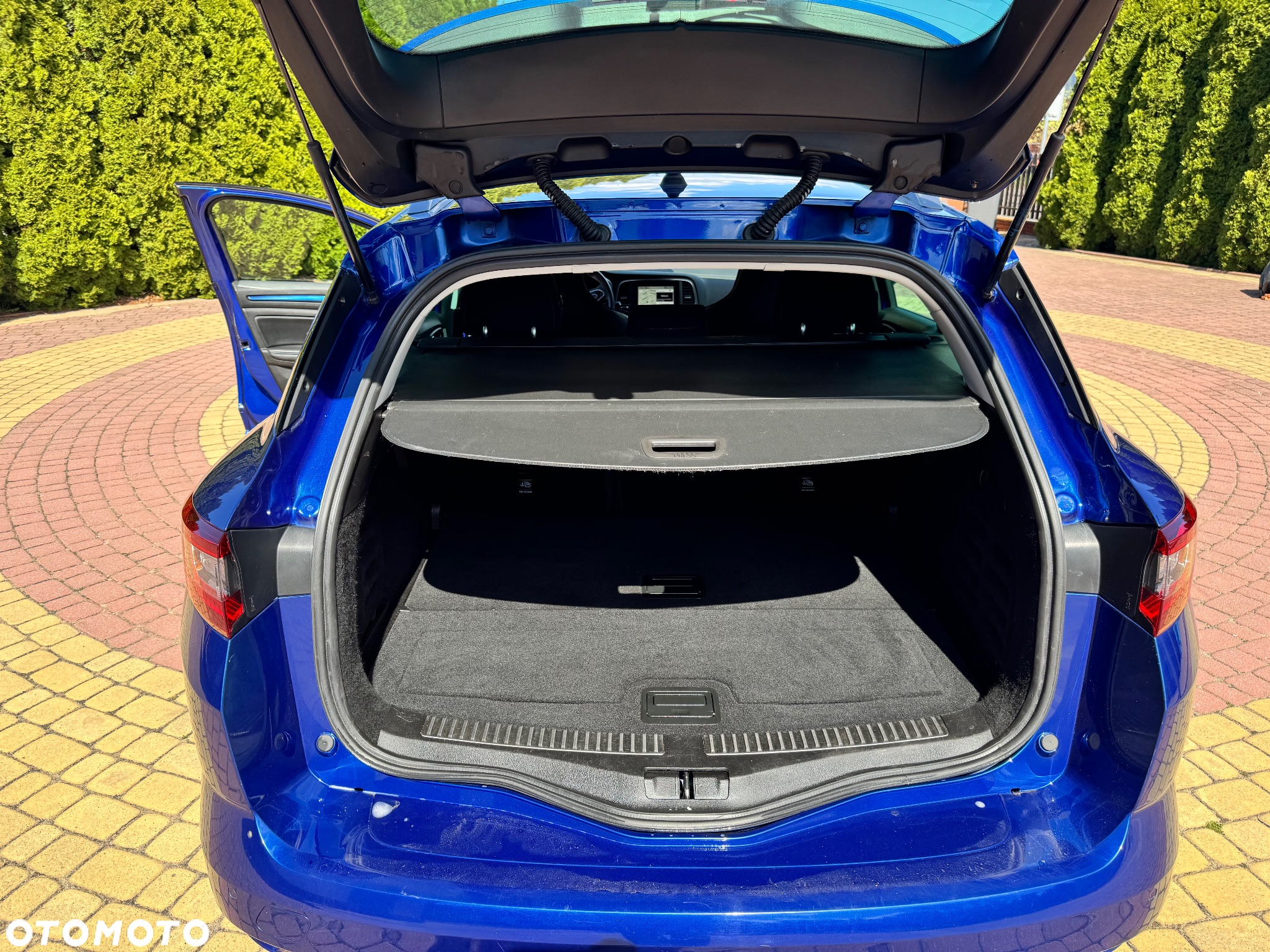 Renault Megane BLUE dCi 150 EDC GT LINE - 25