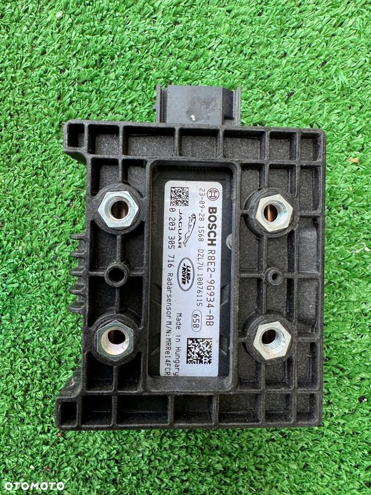 RANGE ROVER RADAR ACC R8E2-9G934-AB - 2