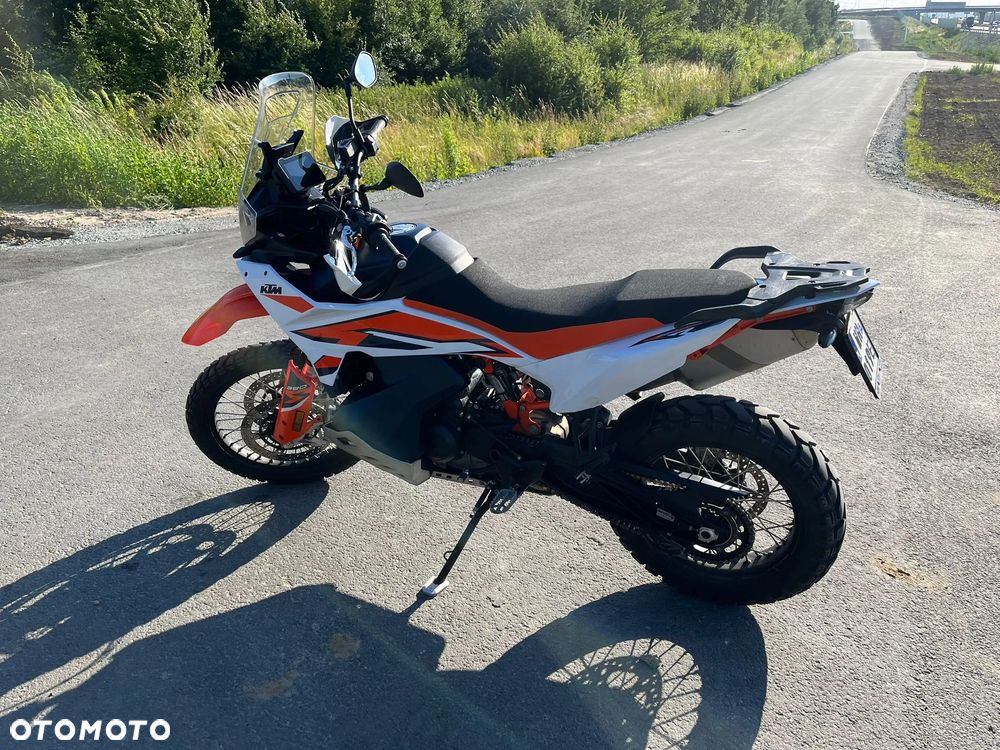 KTM Adventure - 13