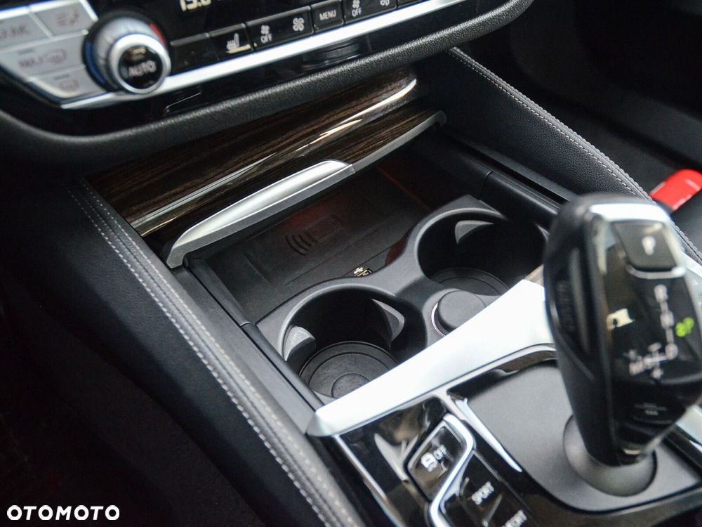 BMW Seria 6 - 29