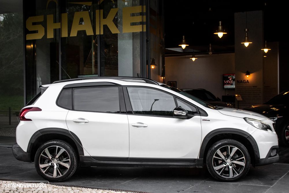 Peugeot 2008 1.2 PureTech GT Line - 5