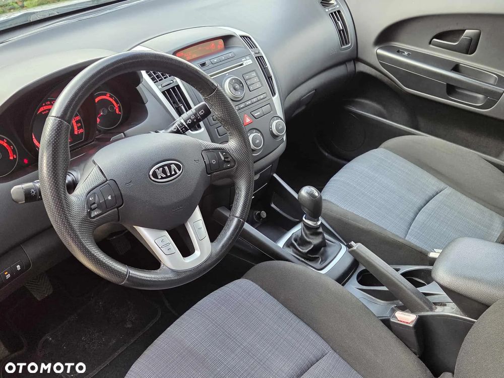 Kia Ceed Cee'd 1.4 Comfort - 5