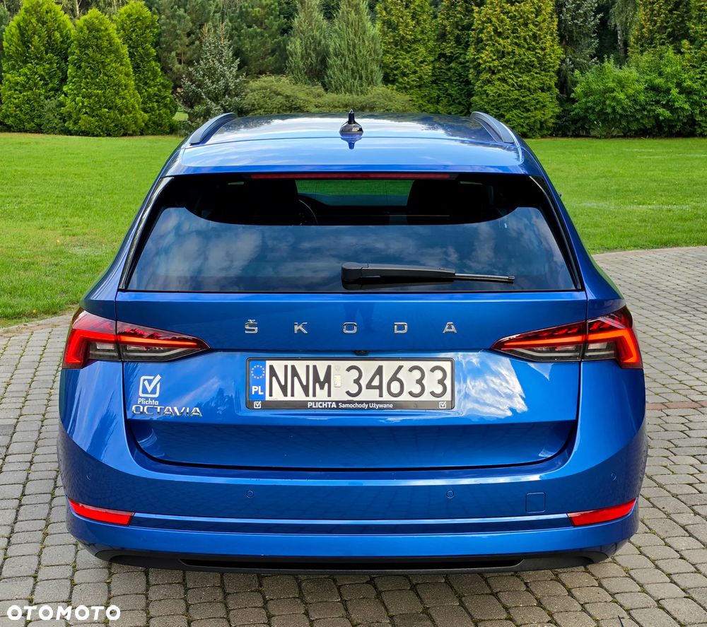 Skoda Octavia 2.0 TDI Ambition DSG - 11
