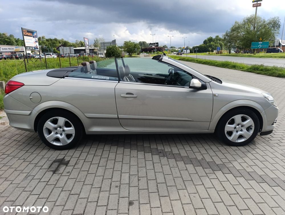 Opel Astra 2.0 T Cosmo - 6