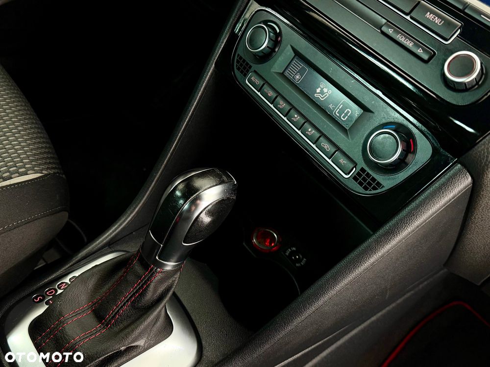 Volkswagen Polo - 6