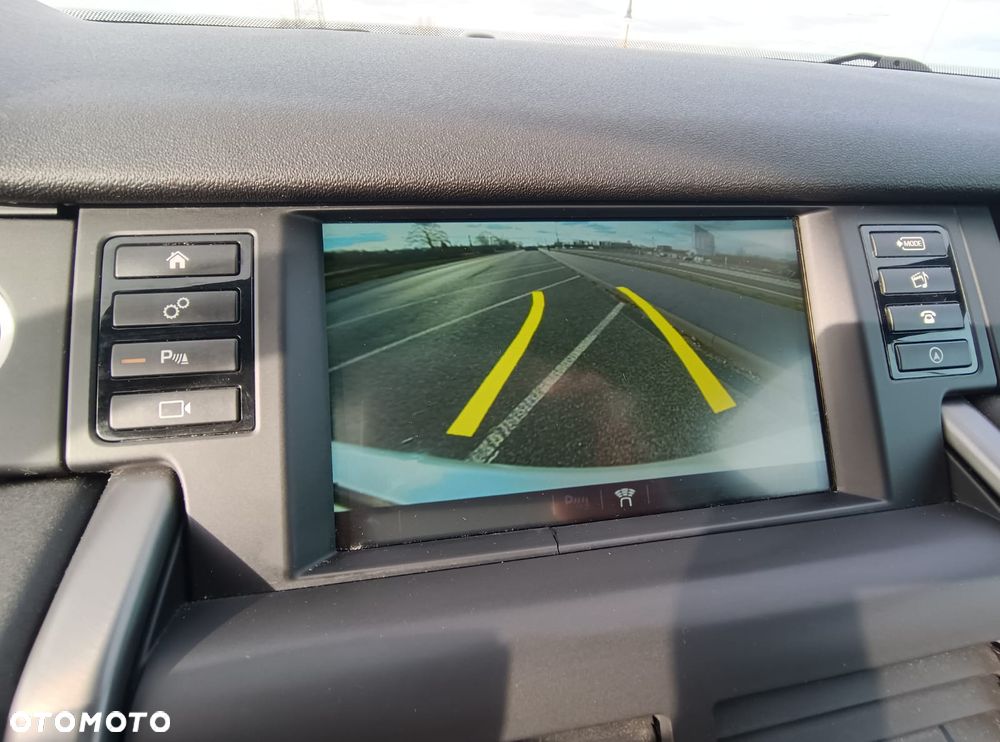 Land Rover Discovery Sport 2.0 Si4 HSE - 13