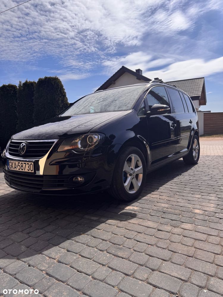 Volkswagen Touran 2.0 TDI DPF Highline Perfectline - 1