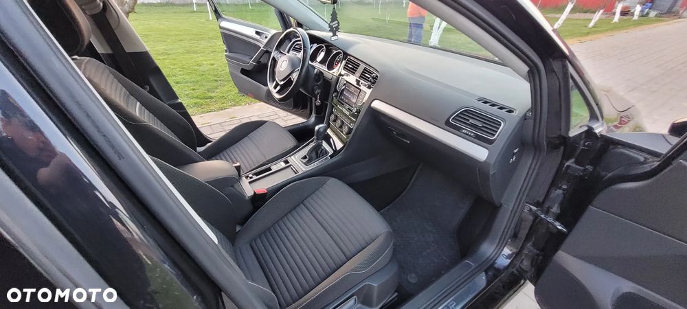 Volkswagen Golf 1.2 TSI BlueMotion Technology DSG Cup - 10