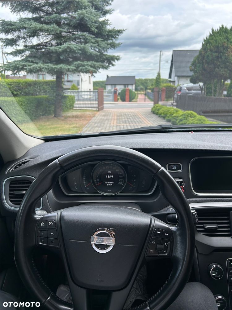Volvo V40 D2 Kinetic - 10