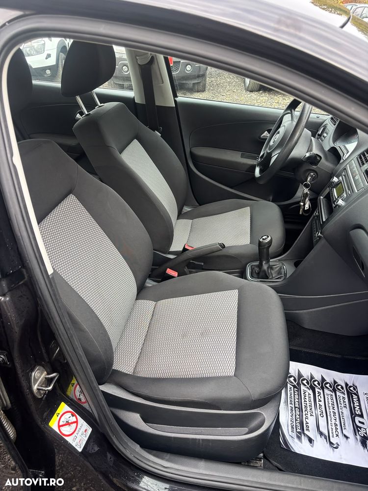 Volkswagen Polo 1.4 FSI Comfortline - 13