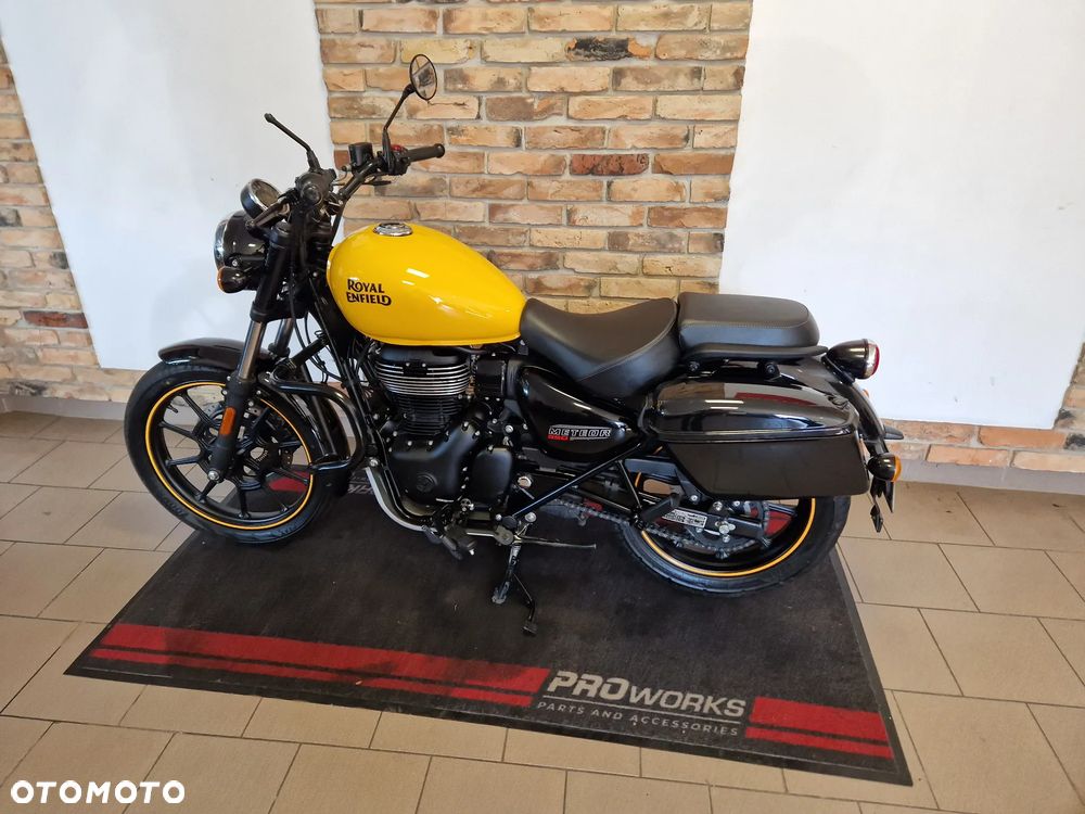 Royal Enfield Meteor - 10