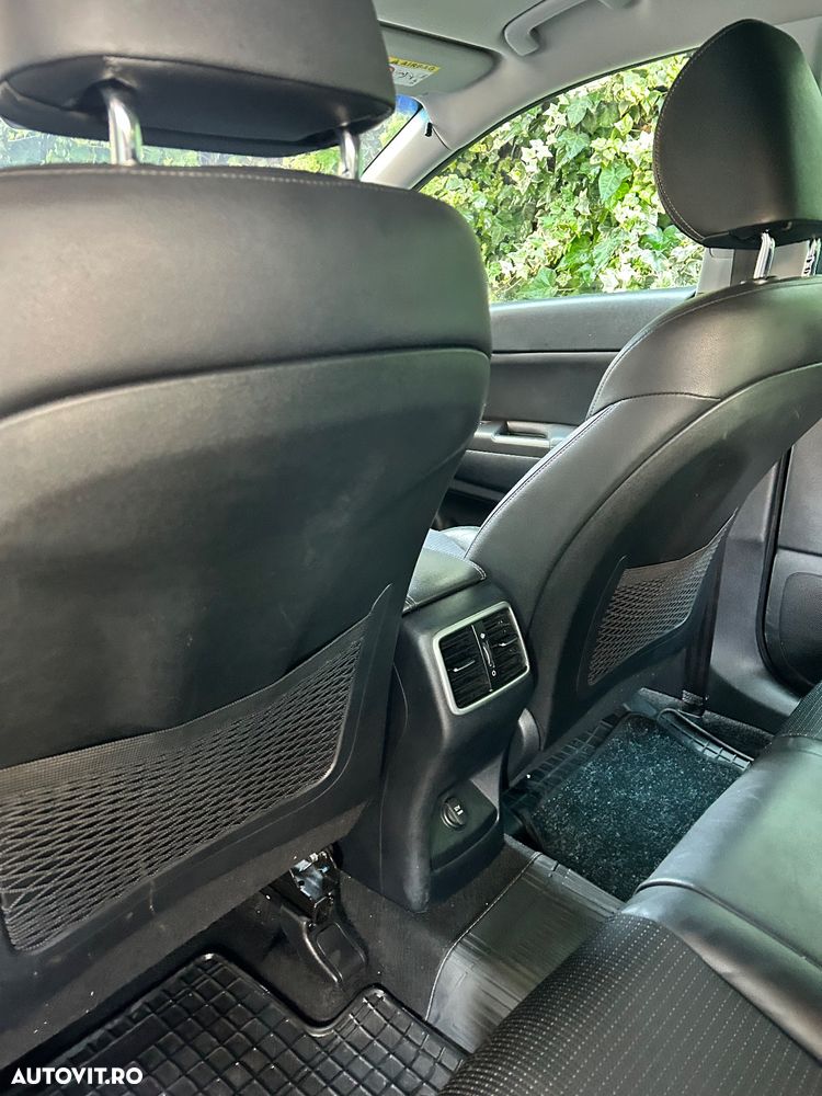 Kia Sportage 1.6 GDI 6MT 4x2 Classic - 10