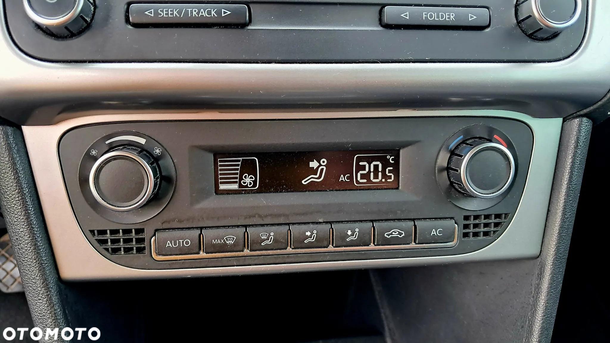 Volkswagen Polo 1.2 TSI Life - 15