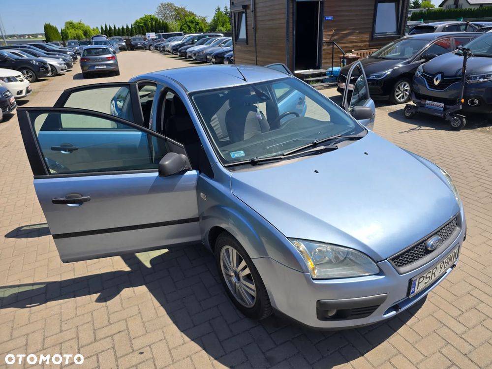 Ford Focus - 33