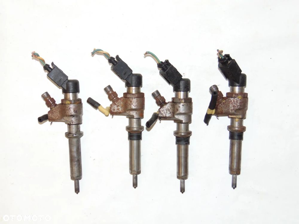 Wtrysk wtryskiwacz paliwa 9636819380 5WS40000 Citroen C5 I Berlingo Xsara Picasso Peugeot 307 607 Partner I diesel 2.0 HDI - 2