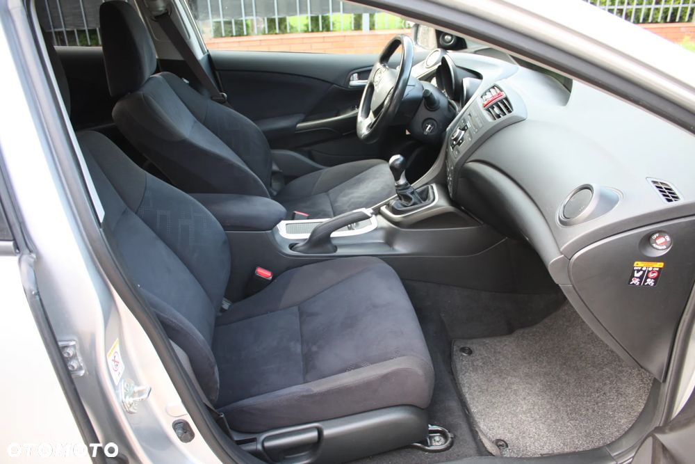 Honda Civic 2.2 i-DTEC Executive - 14