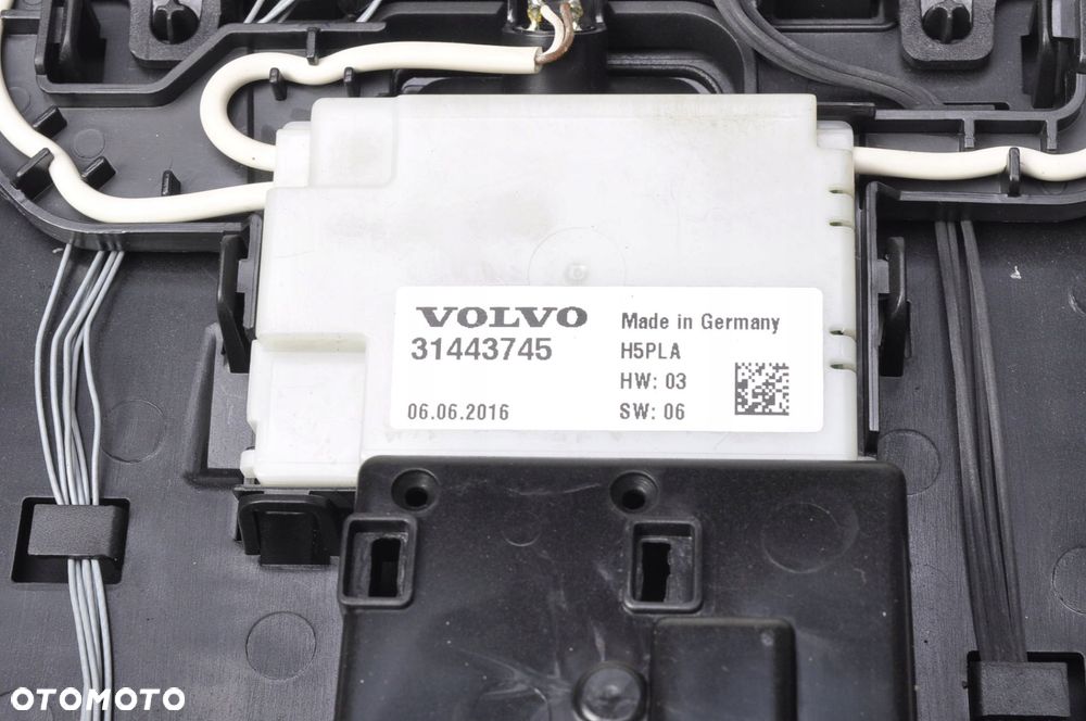 VOLVO XC90 II OŚWIETLENIE LAMPKA KABINY WNĘTRZA 31443745 - 3