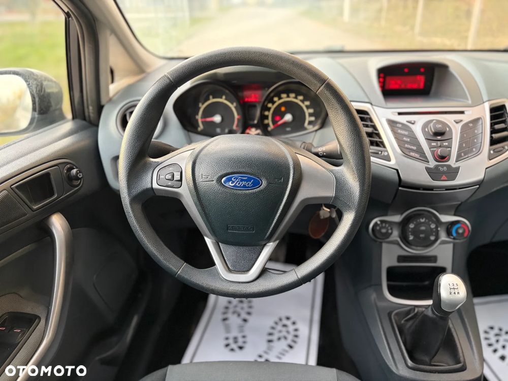 Ford Fiesta 1.25 Trend EU5 - 17