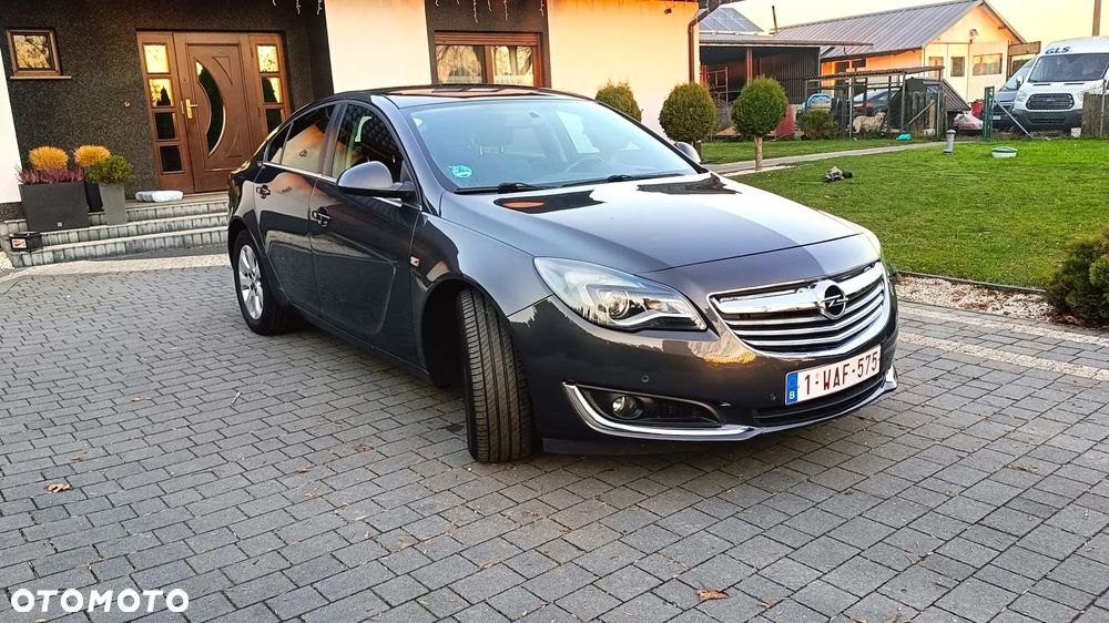 Opel Insignia - 2